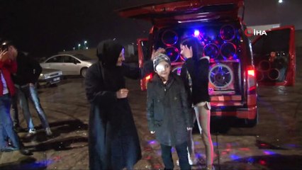 Otomobil tutkunu Kanser hastası minik Azat için anlamlı gece