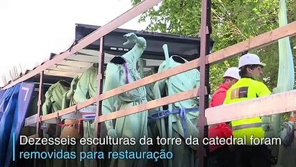 Estátuas no céu de Paris