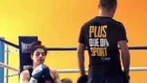 Boxe: Sadaf Khadem, première Iranienne dans un combat officiel