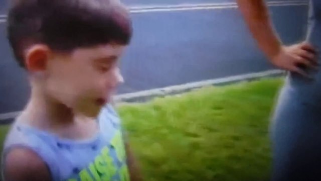 Jenelle & David take Barbra & Jace on a tour of the land