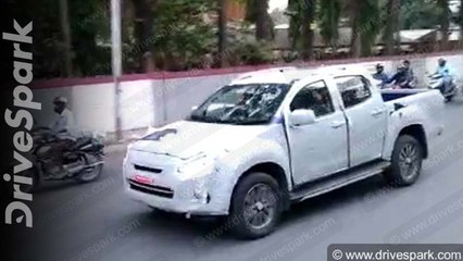 2019 Isuzu D-Max V-Cross: Latest Spy Video (Bangalore)