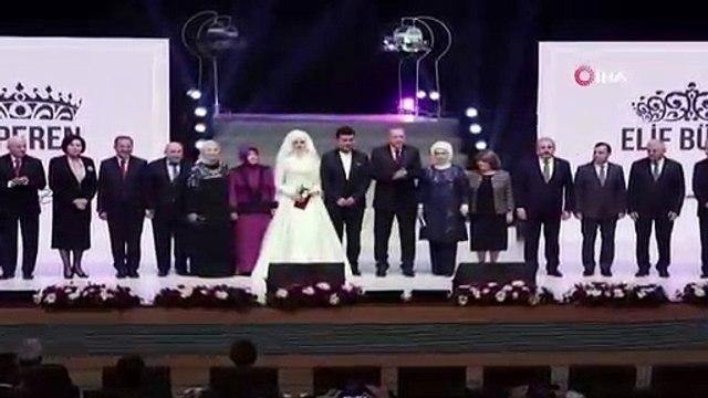 Cumhurbaşkanı Erdoğan cuma namazını Binali Yıldırım ile birlikte kıldı