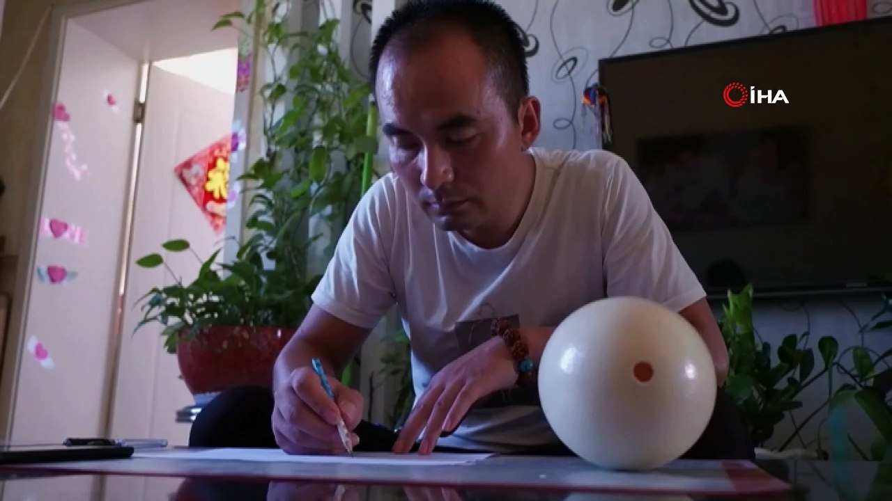 - Yumurta Kabukları Sanat Eserine Dönüşüyor- Her Gün 30 Yumurta Alıyor