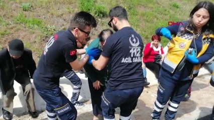 Bursa Yolcu Otobüsü, Demir Yüklü Kamyona Çarptı 2'si Ağır 20 Yaralı-2