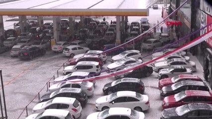 Ankara'da Kısa Süreli Dolu Yağışı Etkili Oldu.