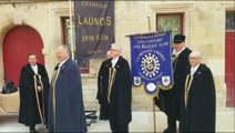 Meuse : intronisation de nouveaux chevaliers dans la commanderie Les Bulles d'or, confrérie du champagne