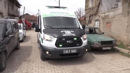 Dinar'da Evlerinde Ölü Bulunan İki Kız Kardeş Defnedildi