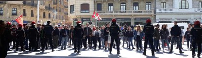 Proetarras insultan y agreden a simpatizantes de Vox en San Sebastián