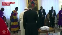 Pope Francis Kisses The Feet Of South Sudan Leaders