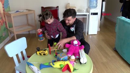 Bursa Küçük Zeynep, İlaç Bekliyor