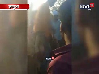 प्रेमी संग भागने पर तुगलकी फरमान, पति को कंधे पर बैठाकर गांव भर में घुमाया