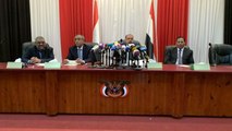 هادي أمام البرلمان: اليمن على مفترق طرق