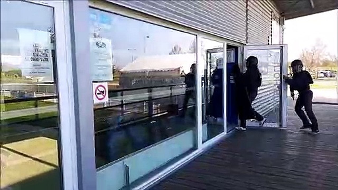 Simulation d’une tuerie à l’Escale à Arnas