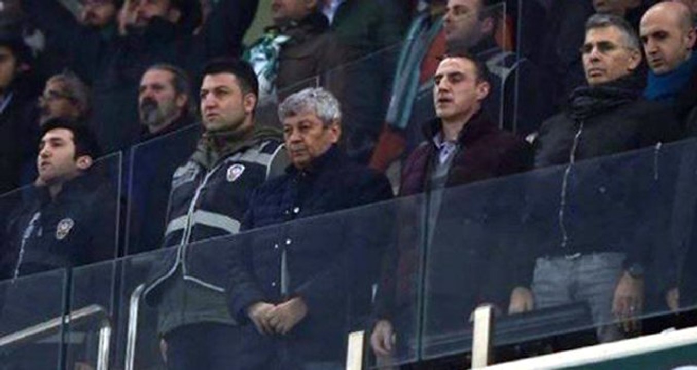 Mircea Lucescu, Beşiktaş-Medipol Başakşehir Maçını İzledi