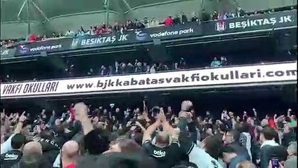 Beşiktaş taraftarı İmamoğlu'nu böyle karşıladı