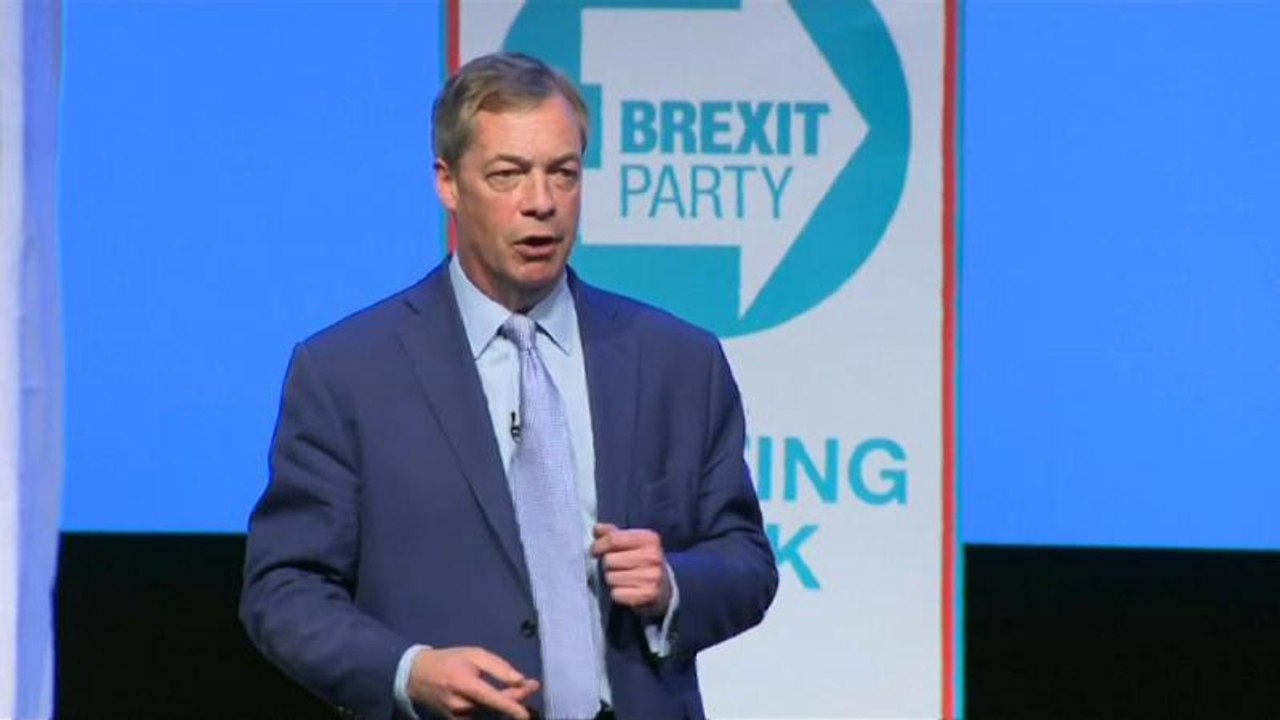 Nigel Farage: Mit Kriegsrhetorik für den 'Brexit'