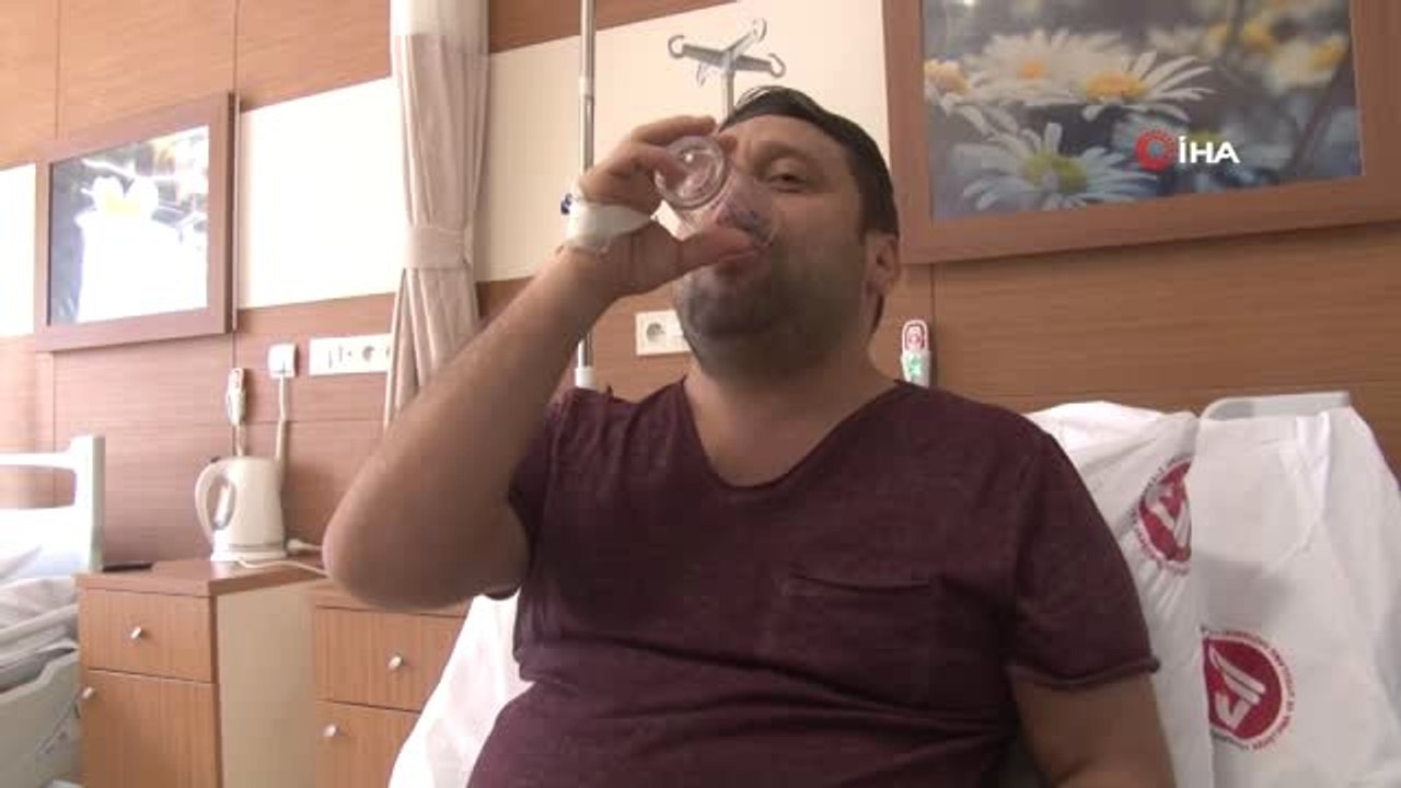Sağlığına Kavuşunca 5 Litrelik Bidonla Kana Kana Su İçti