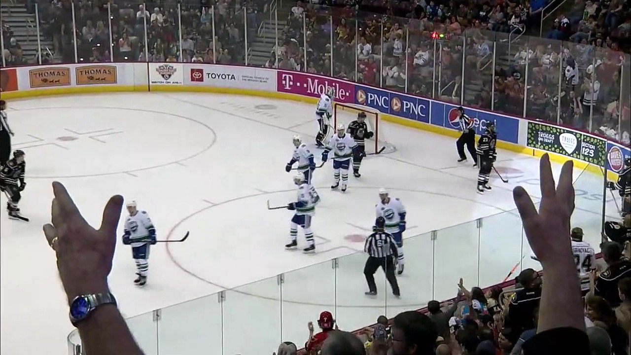 Hershey Bears vs Utica Comets