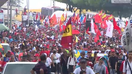 مسيرات شعبية لنقابات عمالية بالعاصمة الفنزويلية