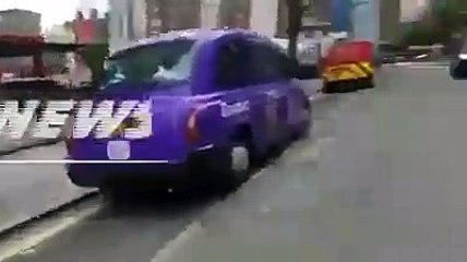 London Main Sahafi Ki Shahbaz Sharif Se Sawal Poochnay Ki Koshish