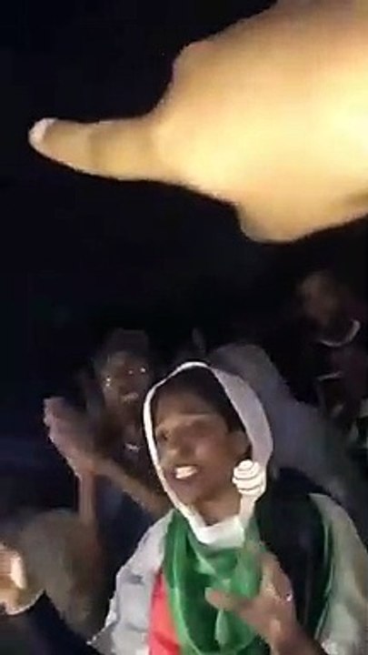 Sudan gösterilerinin yüzü Alaa Salah