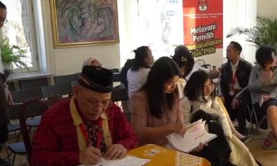 WNI di Norwegia Nyoblos Sambil Silaturahmi