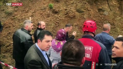 Sakarya'da toprak altında kalan kişi kurtarıldı