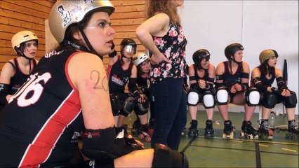 Roller derby : les bisontines Woodoo Vixens s’inclinent face aux filles Auver’Niaks
