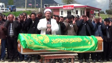 Kuyuya düşen çocuklar yan yana toprağa verildi