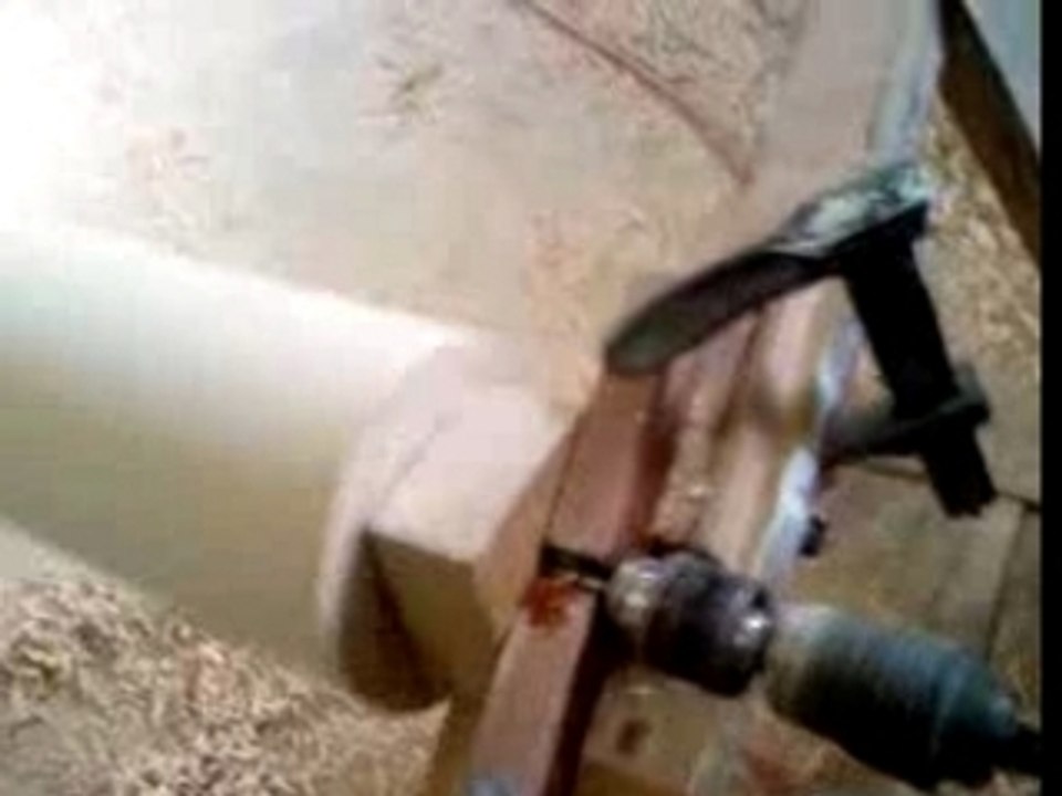 comment faire un poteau carré  rond !!( enfin meme pa rond)