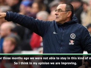 Video herunterladen: Sarri 'very happy' with Chelsea performance despite defeat