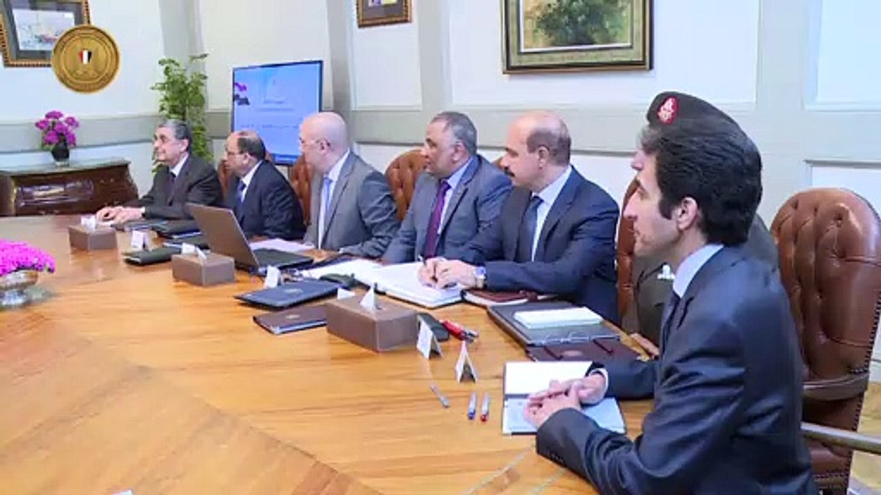 لرئيس السيسى يستعرض خطة انتقال مؤسسات الدولة للعاصمة الإدارية