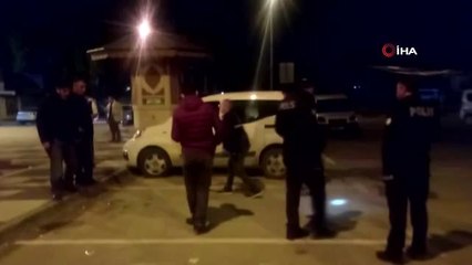 Düğünde Bıçaklı Kavga: 1'i Ağır 2 Yaralı