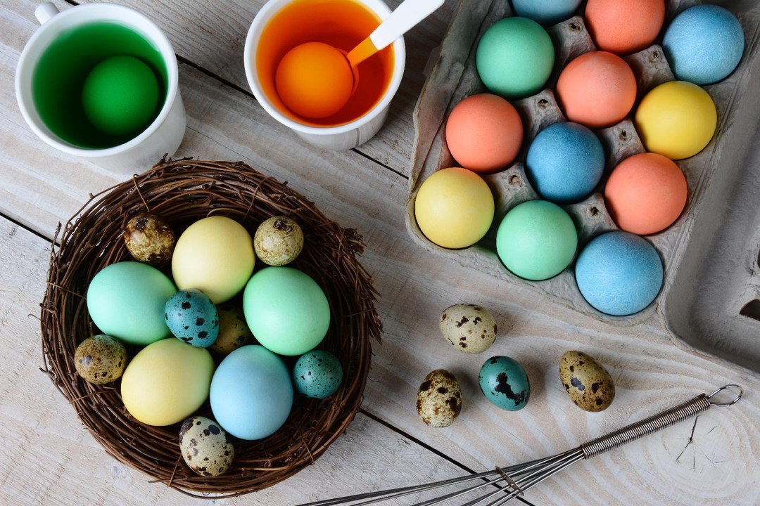 Sur La Table Is Now Selling All-Natural Easter Egg Dyes