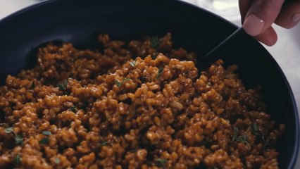 Lemon Brown Rice with Garlic and Thyme