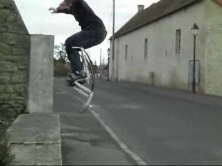 Powerisers in Petiville 2