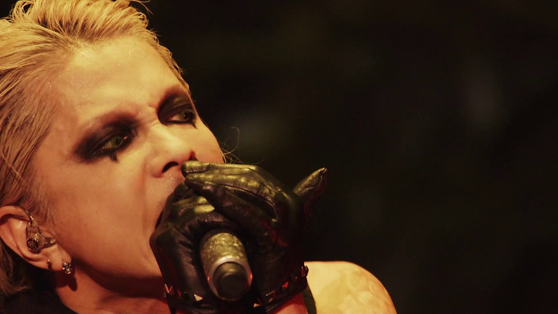 DON'T HOLD BACK (LIVE 2017/07/2x) / VAMPS UNDERWORLD HYDE K.A.Z L