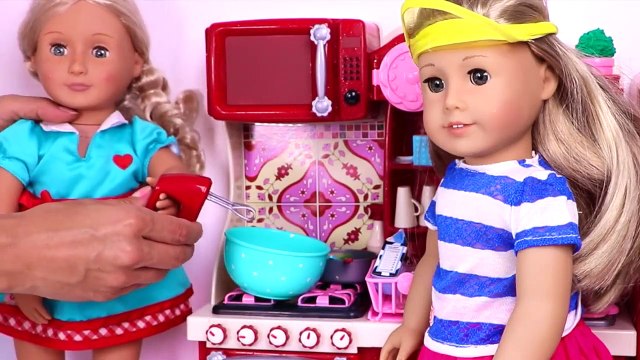 Toy Kitchen Set for Kids! AG Dolls Make Cupcakes & Bake Cookies!