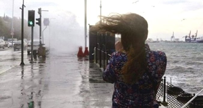 Meteoroloji Tarih Verip Uyardı: Kuğu Fırtınası Geliyor