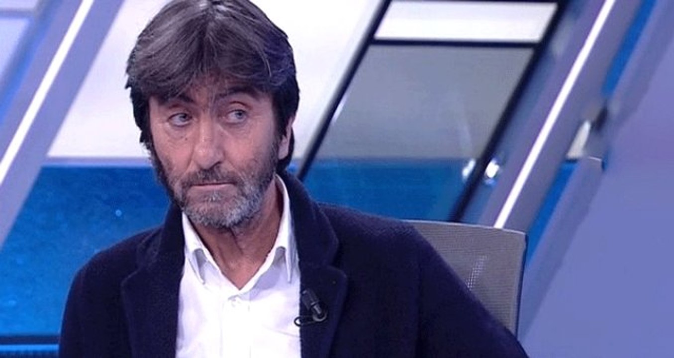 Rıdvan Dilmen: Fenerbahçe 9 Kişi Kalmalıydı, Ali Palabıyık Dağıldı