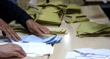 İstanbul Maltepe'de Oy Sayım İşlemi Yeniden Başladı