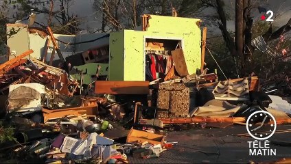 États-Unis : 17 tornades ont ravagé le pays, faisant 5 victimes