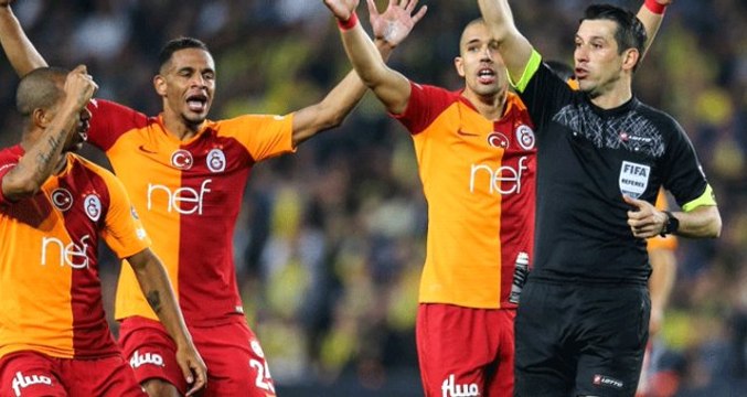 Ahmet Çakar: Ali Palabıyık, Türkiye'nin En Korkak, En Eyyamcı Hakemi