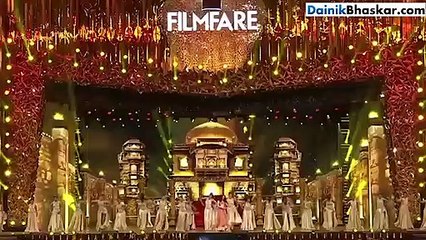 बेटी की परफोर्मेंस देख पापा बोनी कपूर हुए इमोशनल