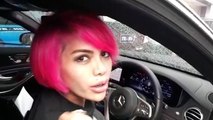 Lagi Hamil Cat Rambut Jadi Pink, Nikita Mirzani Santai