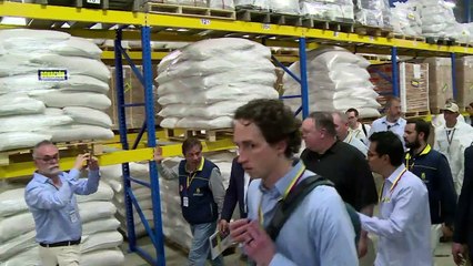 Pompeo pide a Maduro reabrir la frontera con Colombia