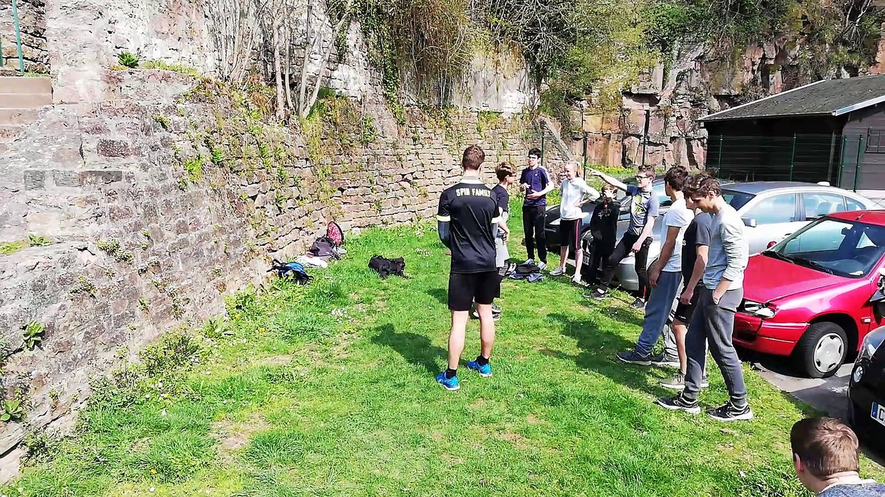 Des jeunes spinaliens s'entraînent au parkour grâce à l'association Parkour Épinal