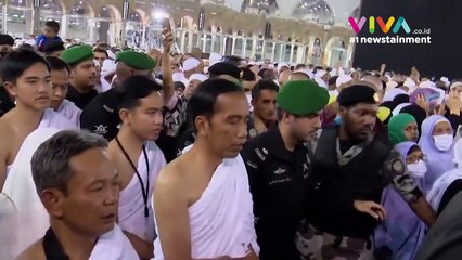 Cium Hajar Aswad, Ibu Iriana Nangis di Pelukan Jokowi