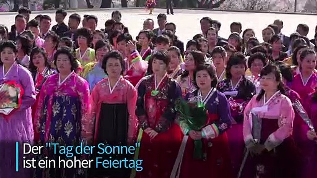 'Tag der Sonne': Nordkorea feiert Staatsgründer