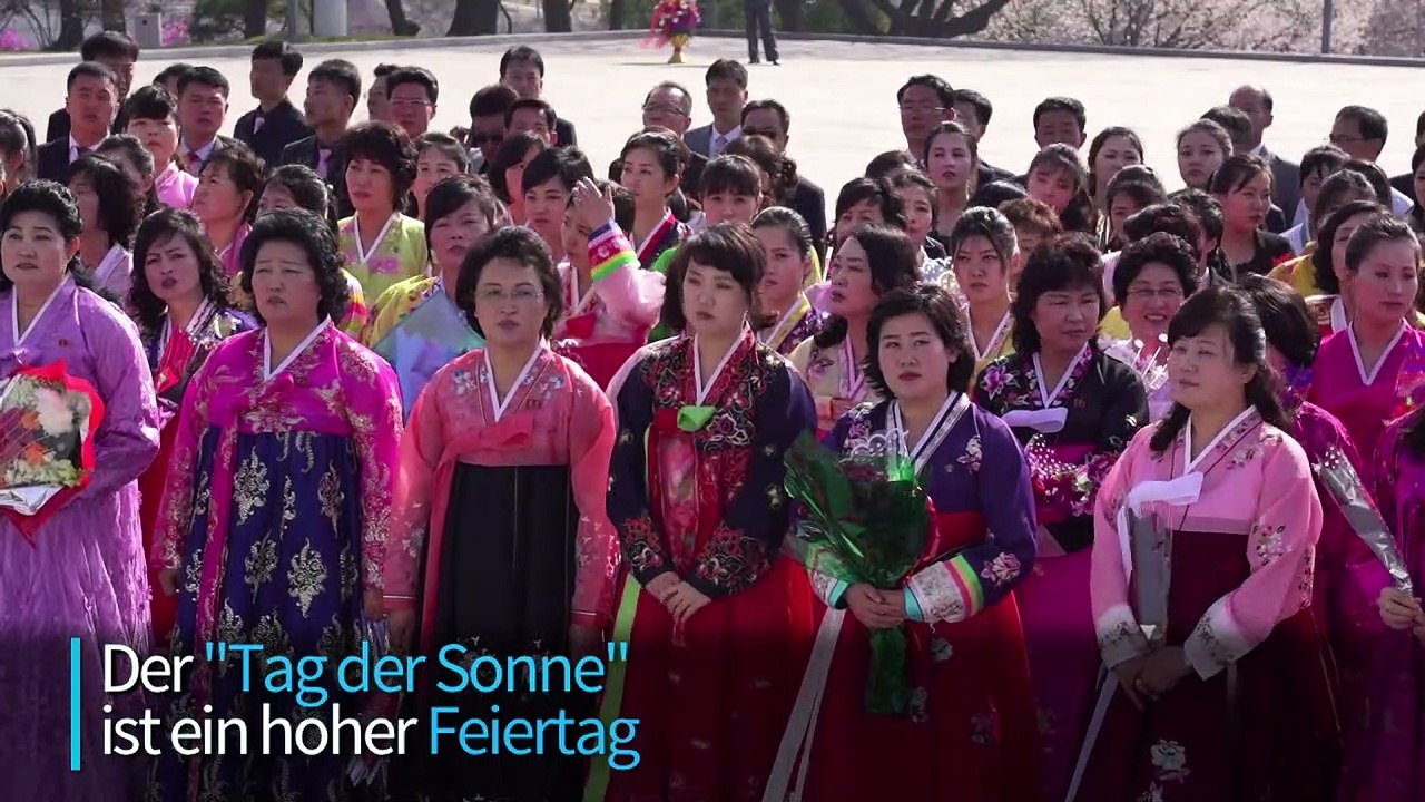 'Tag der Sonne': Nordkorea feiert Staatsgründer